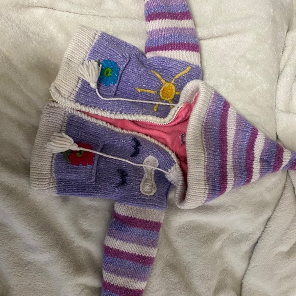 Hand made lamb wool sweater for little girl - Picture 4 of 5